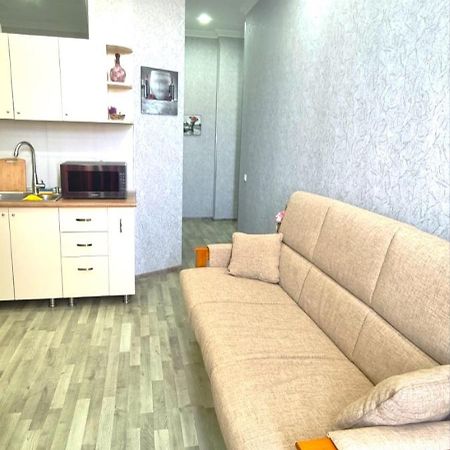 Kate'S Cozy Apartment Кутаиси Экстерьер фото